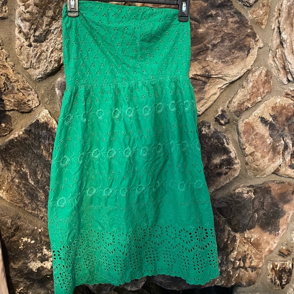 Old navy strapless eyelet dress